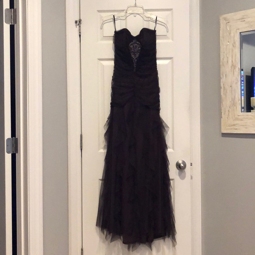 Jessica McClintock strapless gown